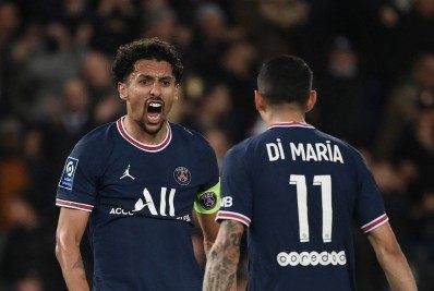 PSG vence o Lille de virada no fim do jogo e segue líder do Francês