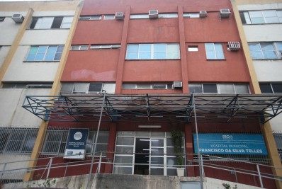 Ataque a tiros deixa cinco pessoas feridas na comunidade Para-Pedro