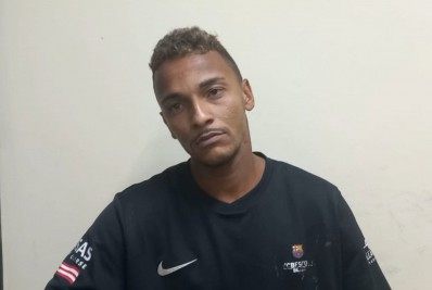 Pai que aderiu à invasão para se vingar ficará preso até julgamento