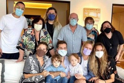 No dia do aniversário de Paulo Gustavo, Thales Bretas desabafa: 'Queria estar vibrando na alegria que você tanto espalhou e merece! Ainda não consigo'