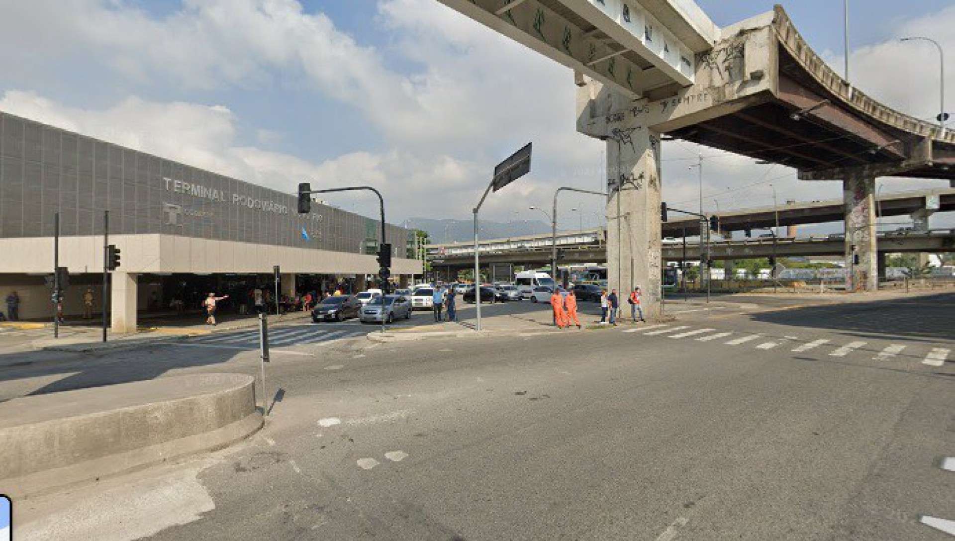 Avenida Francisco Bicalho, no Centro do Rio