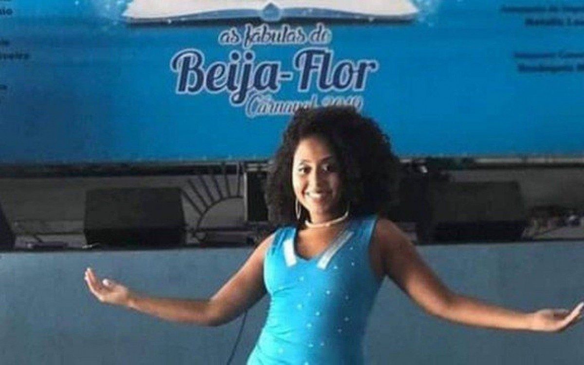 A passista da Beija-Flor Kianne Colins, na quadra da escola de samba em Nilópolis - Reprodução / Redes Sociais