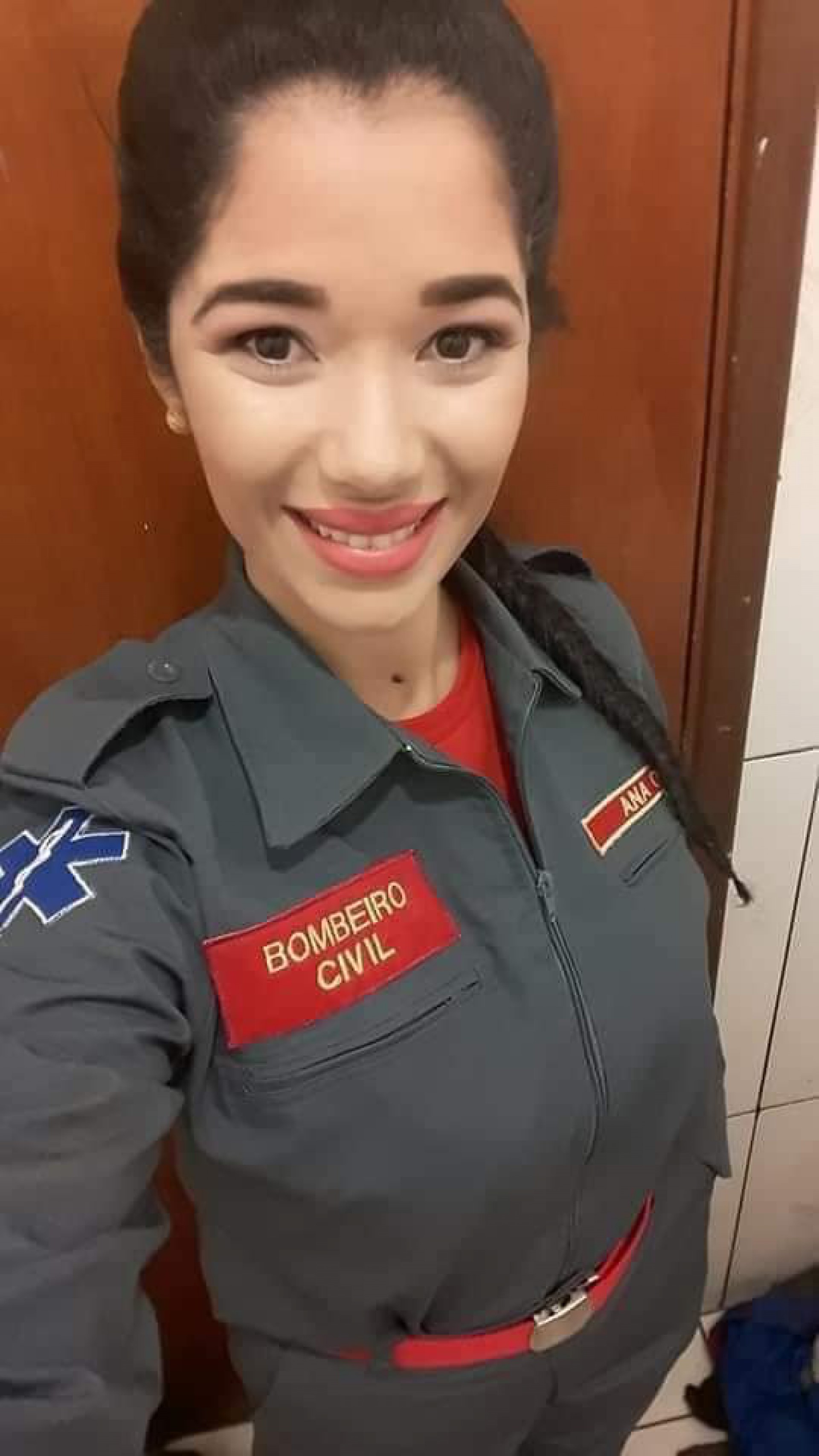 Ana Carla Costa Rodrigues de Barros, 28 anos - Reprodução/Facebook