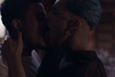 Rainer Cadete diz não ter pudores em protagonizar cenas de sexo em 'Verdades Secretas 2'