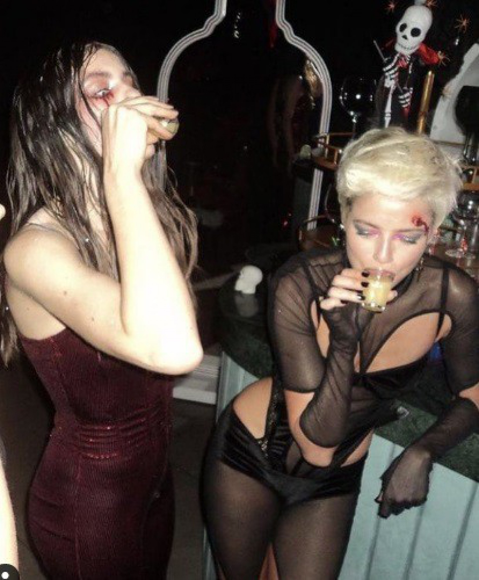 Camila Queiroz e Ágatha Moreira - reprodução do instagram