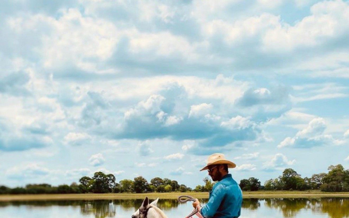 Leandro Lima em passeio pelo Pantanal