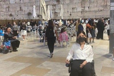 Ministra cadeirante não participa da COP26 por falta de acessibilidade