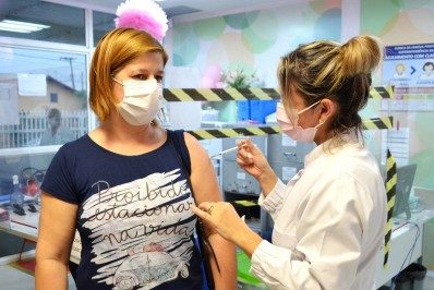 Resende aplica segunda dose da vacina nesta quarta-feira