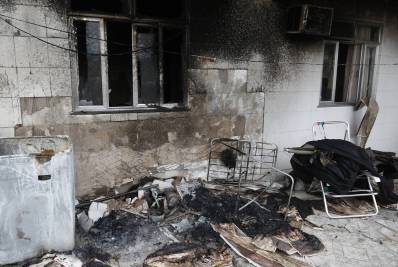 Casa é parcialmente interditada após o incêndio em depósito de gás, em Duque de Caxias