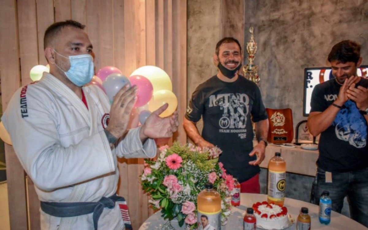 Academia dos Irm&atilde;os Nogueira comemorou anivers&aacute;rio