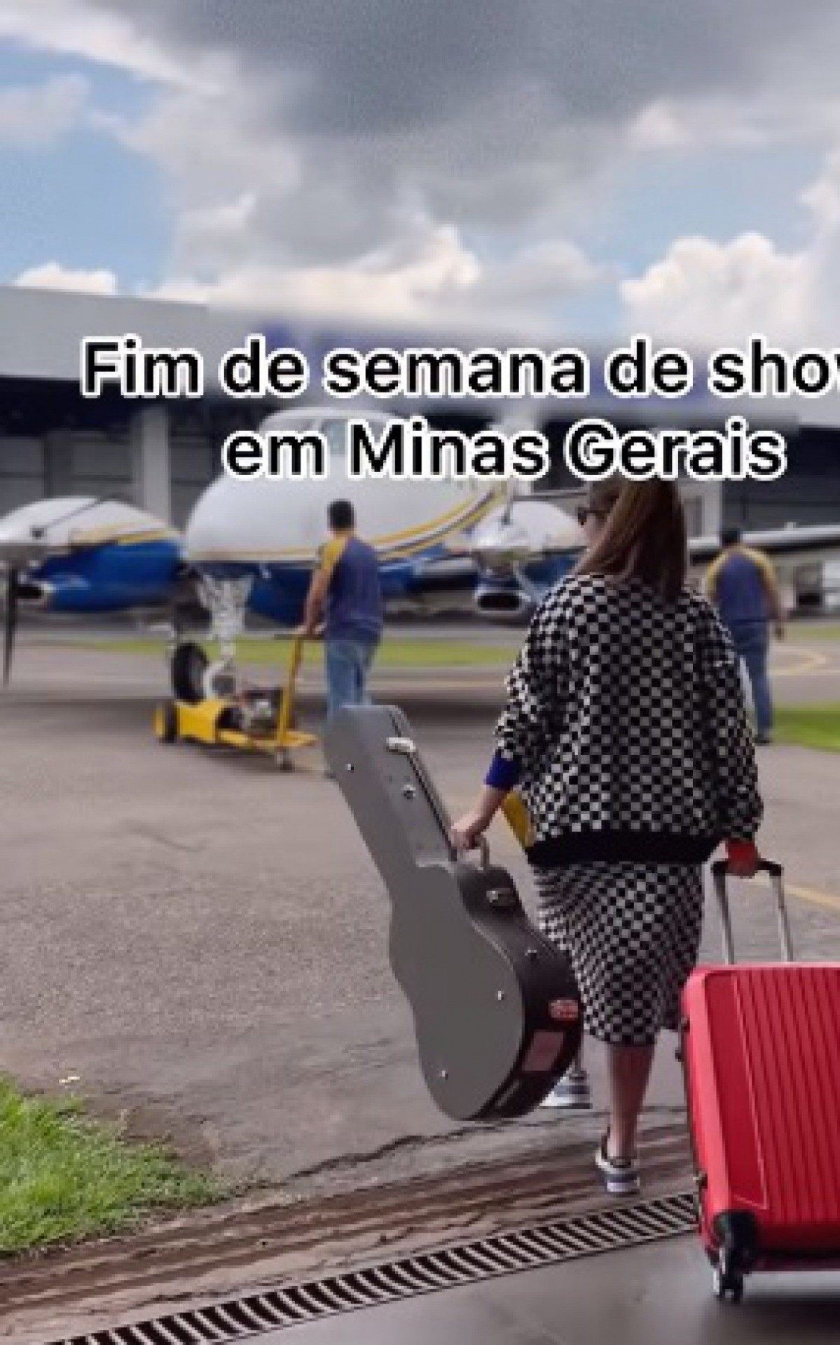 Avi&atilde;o de Mar&iacute;lia Mendon&ccedil;a cai na Cachoeira da Serra da Piedade, em Caratinga