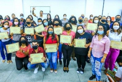 Funbel forma a primeira turma online do curso de Libras em Belford Roxo