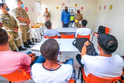 Secretaria de Mobilidade Urbana de Belford Roxo promove curso para novos orientadores de trânsito