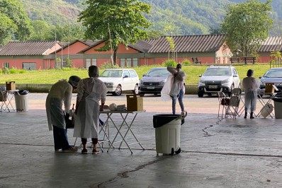 Covid-19: Volta Redonda faz drive-thru de vacinação nesta sexta-feira, dia 05