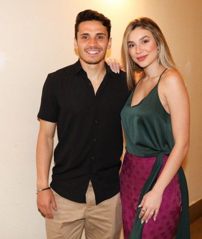 Bruna Santana, irmã de Luan Santana, e o noivo, Raphael Veiga - Lucas Ramos / Ag. News