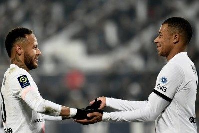 PSG pode vender Neymar ao final da temporada, diz jornal