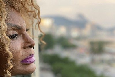 'Assim como tempo eu não paro. O meu nome é agora!' 