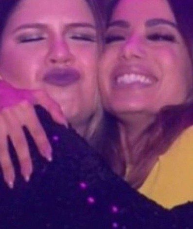 Anitta mobiliza corrente de oração para Marília Mendonça - Reprodução