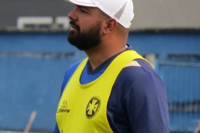 Samarone Oliveira não é mais técnico do Barra Mansa FC