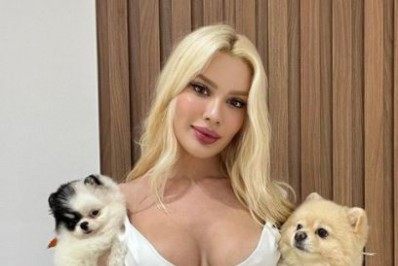 Influenciadora nega ter recebido dinheiro para namorar jogador da seleção