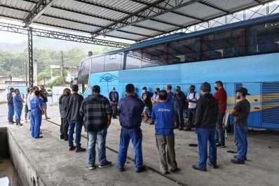 Motoristas de fretamento ameaçam cruzar os braços