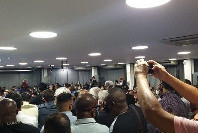 Rodrigo Neves tem semana de reuniões na Baixada