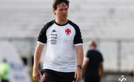 Vasco demite Fernando Diniz e vai em busca de novo técnico: veja