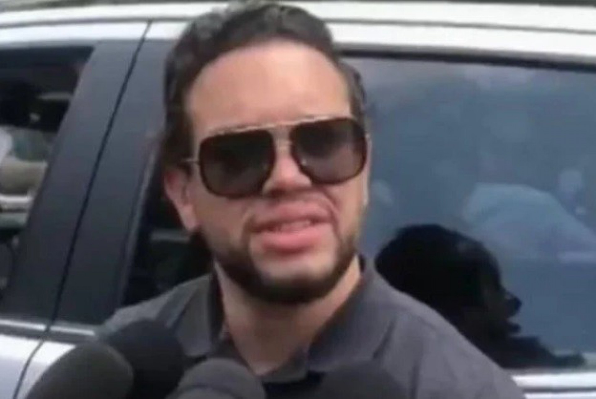 Maur&iacute;cio Carvalho, advogado que reconheceu os corpos das v&iacute;timas do acidente de avi&atilde;o que matou Mar&iacute;lia Mendon&ccedil;a e mais quatro pessoas - Reprodu&ccedil;&atilde;o