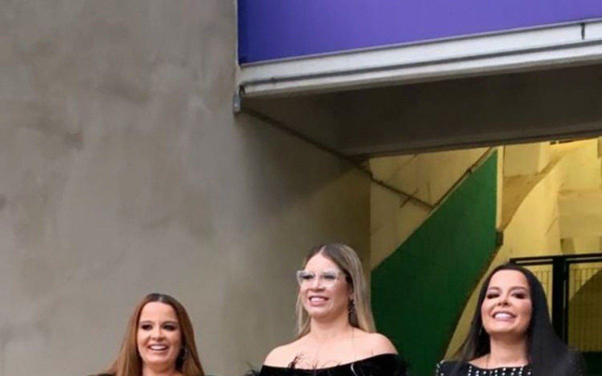 Maiara, Mar&iacute;lia Mendon&ccedil;a e Maraisa