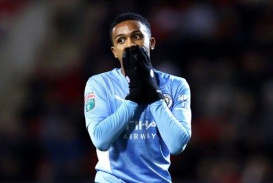 Vídeo: Ex-atacante do Fluminense marca primeiro gol pelo Manchester City