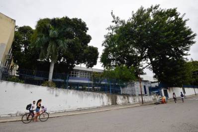 Pais de aluna do Colégio Pedro II perdem causa na Justiça e terão que vacinar filha de 11 anos