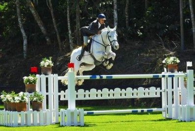 Alerj aprova concessão da Medalha Tiradentes ao hipista Felipinho 