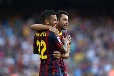 Oficial! Xavi diz 'sim' e Daniel Alves, ex-São Paulo, está de volta ao Barcelona