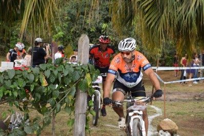 Kits da Corrida MTB Novembro Azul são entregues nesta sexta-feira