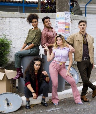 Cenas do filme 'Detetive Madeinusa' - Stella Carvalho