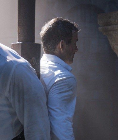 Cenas de 'Alerta Vermelho', da Netflix - Frank Masi / NETFLIX