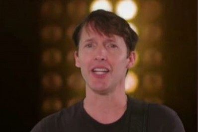 Autores do hit 'Coração Cachorro' cedem 20% da autoria ao cantor britânico James Blunt