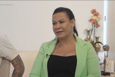 Mãe de Marília Mendonça diz que neto ainda não sabe da morte da cantora