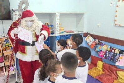 Campanha de Natal dos Correios disponibiliza cartas para adoção