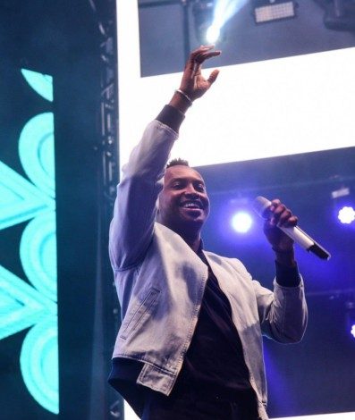 Val Drummond reúne celebridades para curtir o show do cantor Thiaguinho na Arena Estaiada em São Paulo  - Ag.news