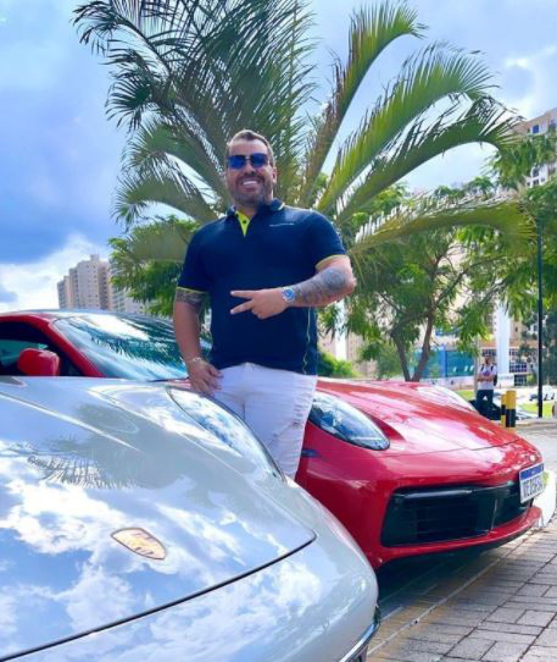 Suspeito celecionava Porsches, carro de luxo - Reprodução / Instagram