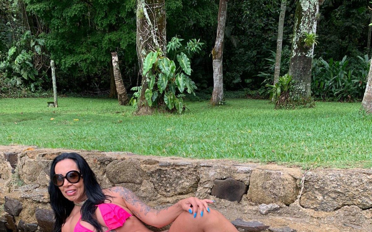 Em fotos no Instagram, Vov&oacute; Fitness mostra que est&aacute; com tudo 