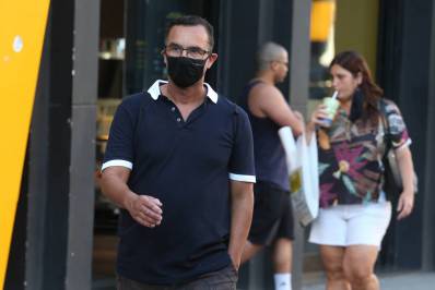 Especialistas comentam liberação de máscaras no Rio: 'indicadores favoráveis'