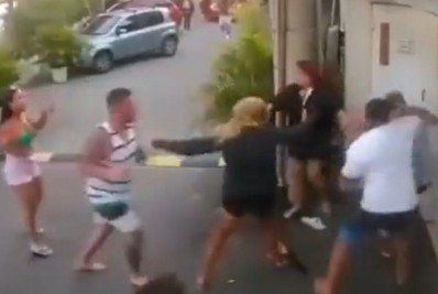 Ambulante é agredido por dois homens na Barra