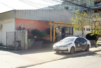 Homem com mandado de prisão por furto é preso