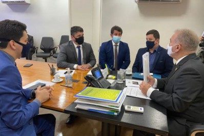 Prefeito Hingo Hammes se reúne com ministro Marcelo Queiroga para buscar melhorias na Saúde de Petrópolis