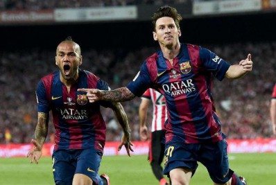 Daniel Alves abre o jogo sobre possibilidade de retorno de Messi ao Barcelona: 'Os grandes fazem falta'