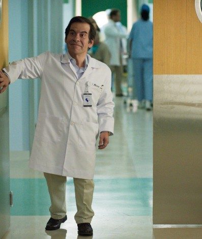 AMOR SEM MEDIDA (L to R) LEANDRO HASSUM as LEÃO in AMOR SEM MEDIDA movie. Cr. NETFLIX © 2021 - Divulgação/Netflix