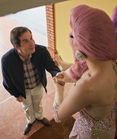 AMOR SEM MEDIDA (L to R) LEANDRO HASSUM as LEÃO, VINICIUS LAVEZZO and  THIAGO VILAS BOAS as AS DEENDJERS, in AMOR SEM MEDIDA movie. Cr. NETFLIX © 2021 - Divulgação/Netflix