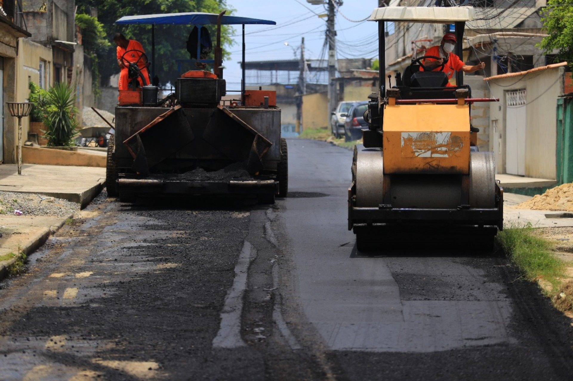 A Rua Salazar está sendo asfaltada. O bairro Prata foi contemplado com uma série de obras nos últimos cinco anos - Rafael Barreto / PMBR